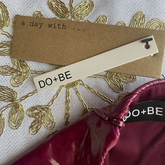 Do + Be New, mid-calf latex effect skirts - Picture 13 of 13